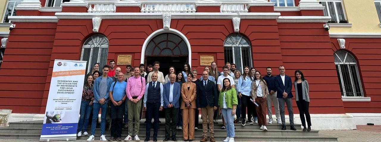 Departamenti i Gjeografisë organizoi shkollën verore me temë: “Gjeografia dhe përdorimi i instrumenteve për zhvillimin e qëndrueshëm lokal”